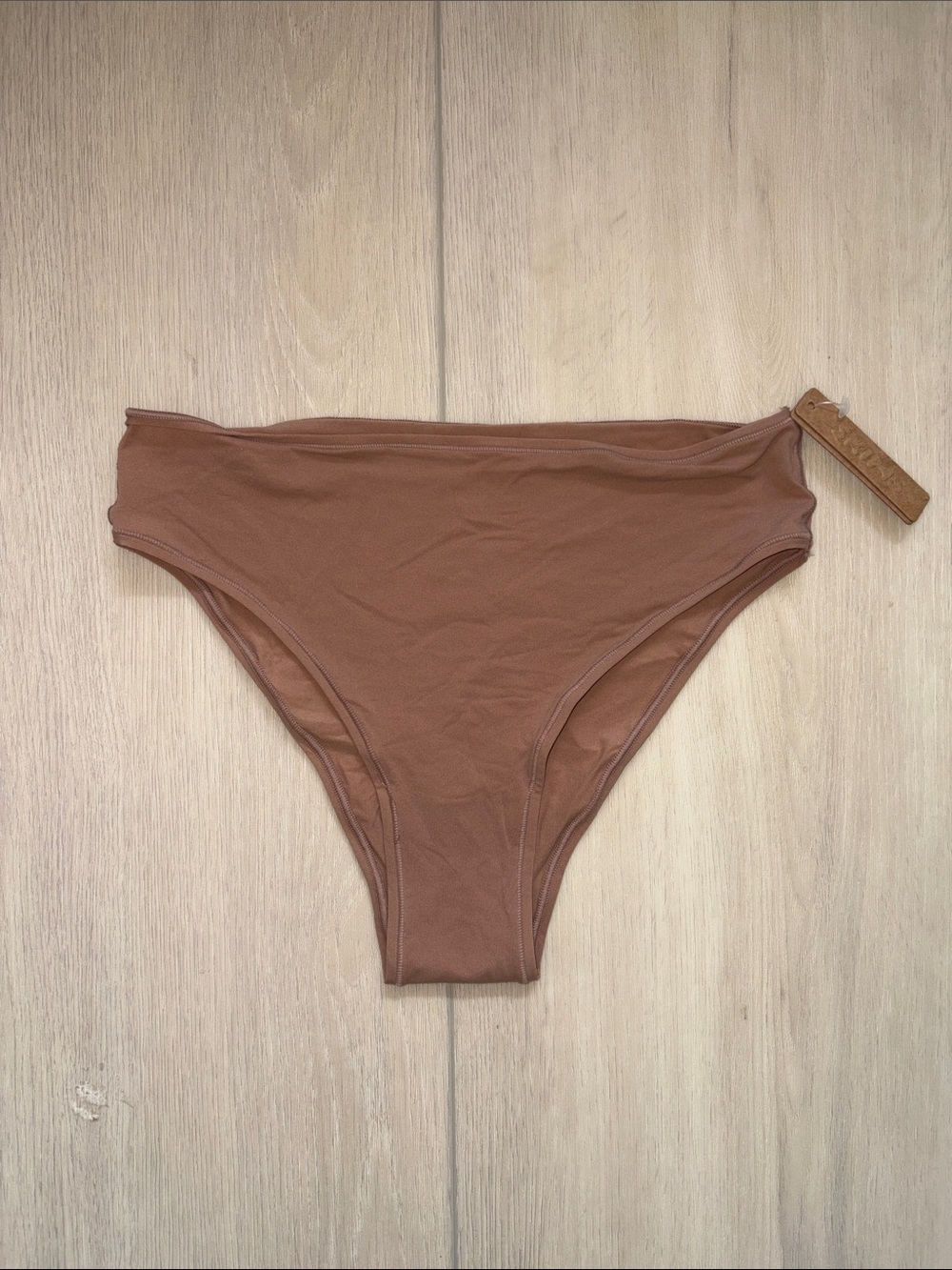 Skims Fits Everybody Cheeky Brief